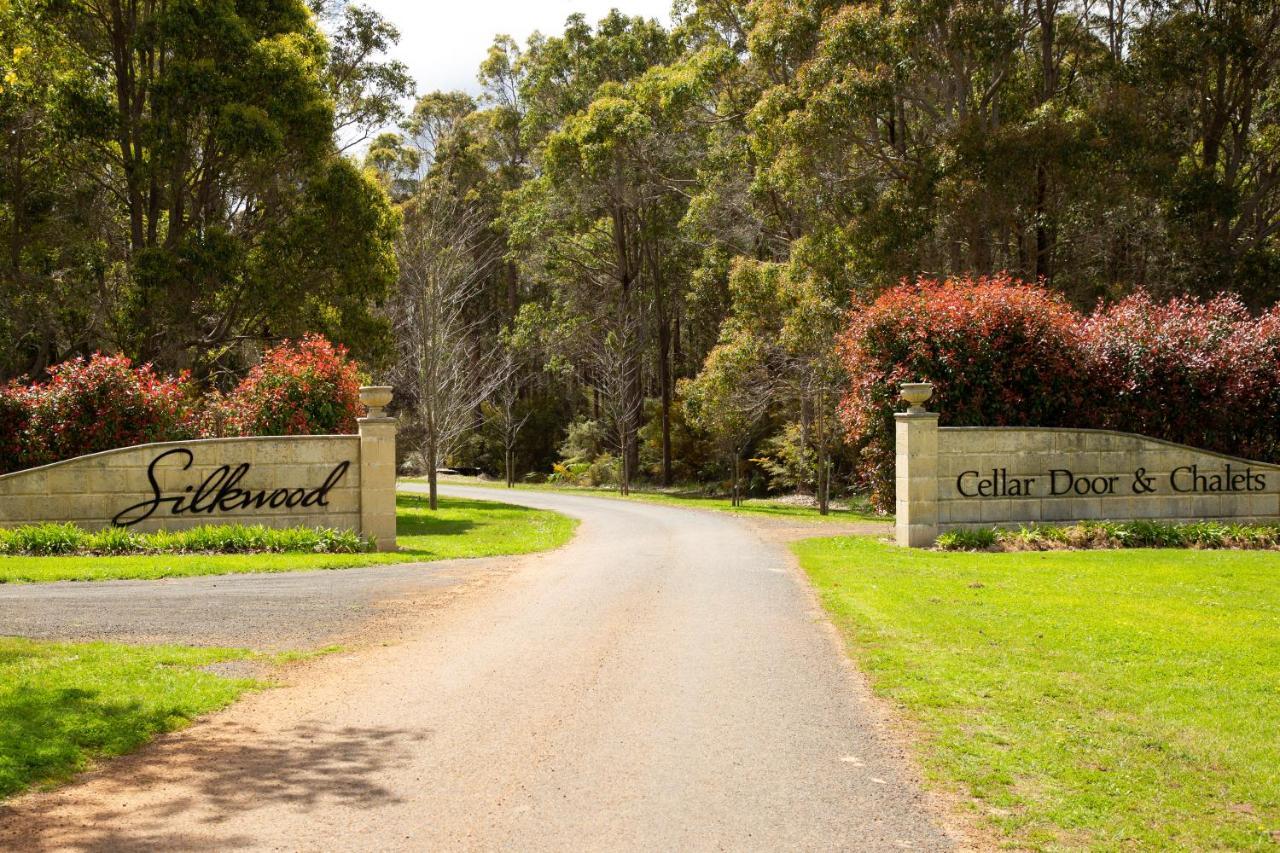 彭伯顿Silkwood Estate别墅 外观 照片